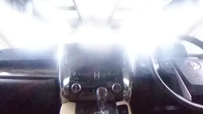 室内1