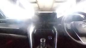 室内1