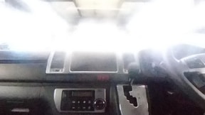 室内1