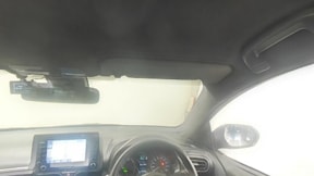 室内1