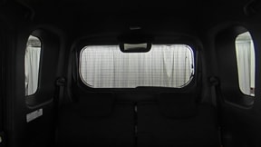 室内1