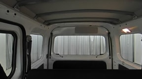 室内1