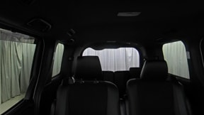 室内1