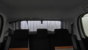 室内1