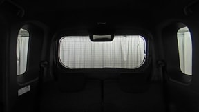 室内1