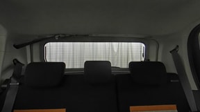 室内1