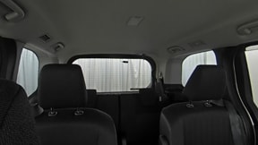 室内1