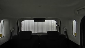 室内1