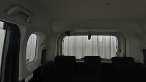 室内1