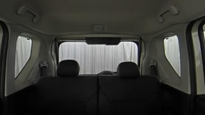 室内1
