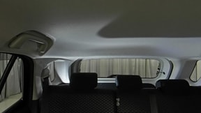 室内1
