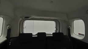 室内1