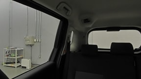 室内1