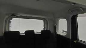 室内1
