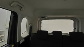 室内1