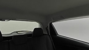 室内1
