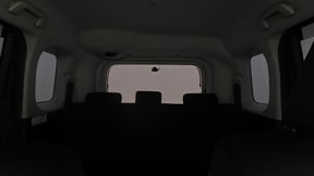 室内1