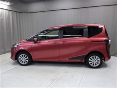 シエンタ X 4WD
