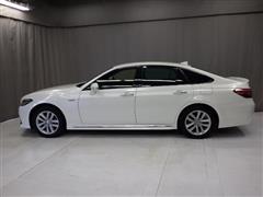 クラウンHV 2.5RS FOUR *