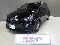 ヤリス ハイブリッド G 4WD