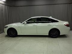 クラウンHV S-FOUR C-PKG