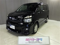 トヨタ ヴォクシー ZS 4WD