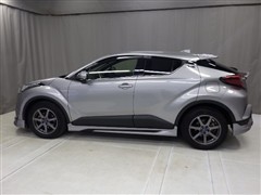 C-HR G-T モードNero *