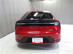 プリウスPHV Z *