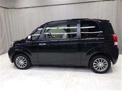 ポルテ F アラモード 4WD