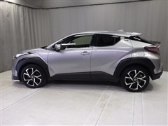 C-HR G-T 4WD
