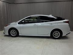 プリウス S セーフティプラス2*