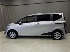 シエンタ X 4WD *