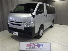 トヨタ ハイエースV DX 4WD