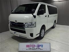 トヨタ ハイエースV DX GL-PKG 4WD