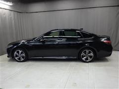 クラウンHV RS FOUR