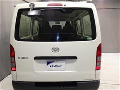 ハイエースV DX 4WD