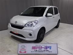 トヨタ　パッソ X L-PKG 4WD