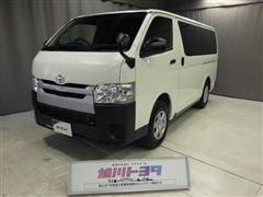 トヨタ ハイエースV DX 4WD