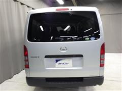 ハイエースV DX 4WD