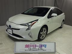 プリウス