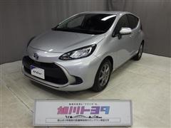 トヨタ　アクア G