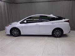 プリウス S セーフティプラス2