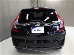 フィットHV Fパッケージ 4WD