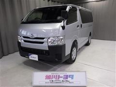 ハイエースV DX 4WD