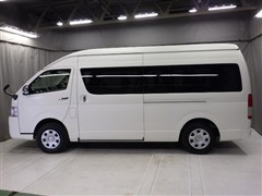 ハイエースW グランドキャビン