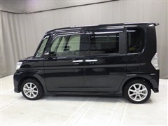 タント カスタムX 4WD