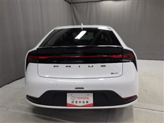 プリウス X 4WD