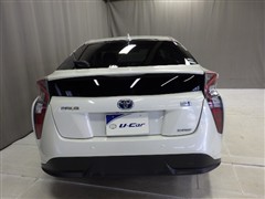 プリウス A ツーリングセレ 4WD