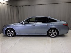 クラウン HV RS FOUR *