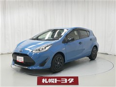 トヨタ　アクア Sグランパー